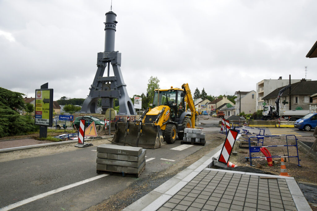 Boulevard du 8 Mai 1945 - Carrefour du marteau pilon - Le Creusot